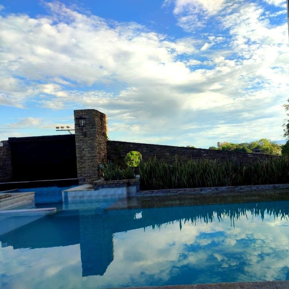 Días de sol y piscina en New Magdalena Hotel